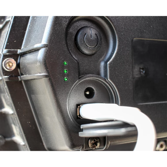 Sealey 360° 36W SMD LED Rechargeable Portable Floodlight - Red 2 Sealey 360° 36W SMD LED Rechargeable Portable Floodlight - Red - Image 2